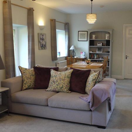 Cosy Stone Cottage, The Bungalow Perrotts Brook Cirencester Exterior foto